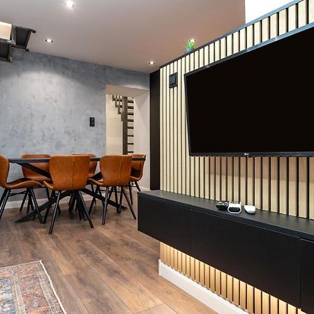 Downtown Luxury By Stlcz With 2 Bathrooms Budapest Luaran gambar