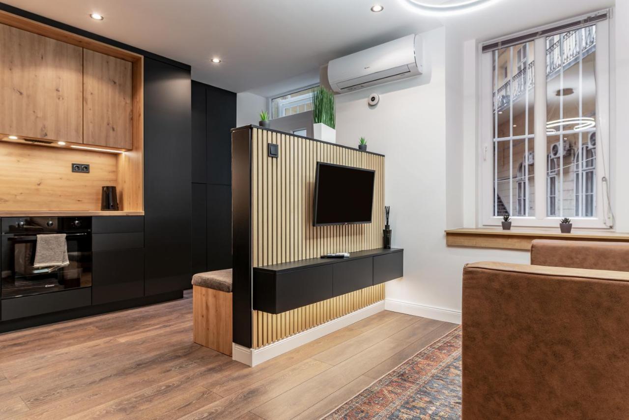 Downtown Luxury By Stlcz With 2 Bathrooms Budapest Luaran gambar
