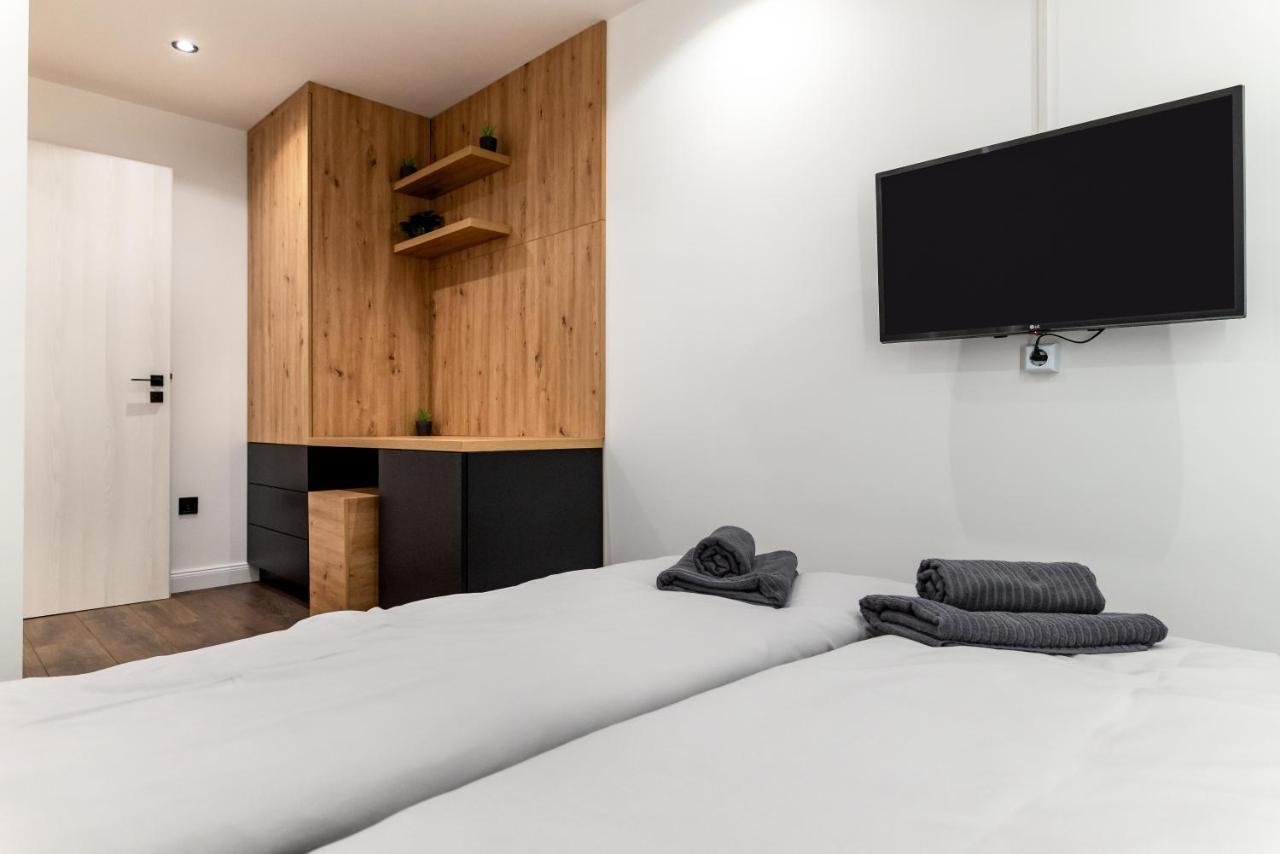 Downtown Luxury By Stlcz With 2 Bathrooms Budapest Luaran gambar