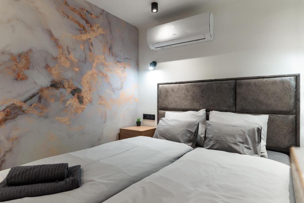 Downtown Luxury By Stlcz With 2 Bathrooms Budapest Luaran gambar